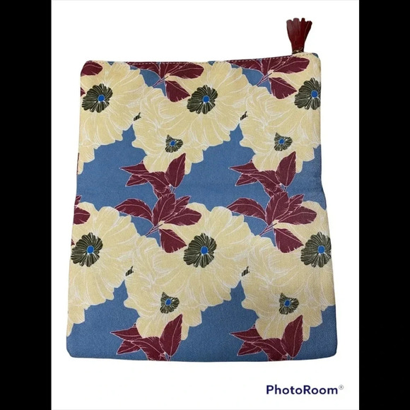 Anthropologie Rachel Pally Bloom Reversible Clutch - Picture 3 of 6